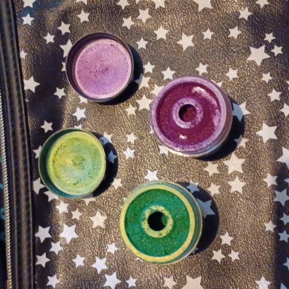 Mac Eyeshadows - Picture 3 of 3